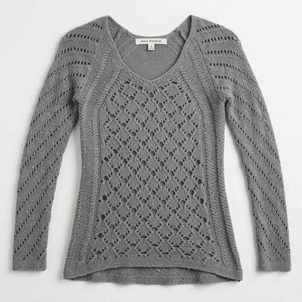 Max Studio Grey Open Knit Pointelle V-Neck Sweater - Small